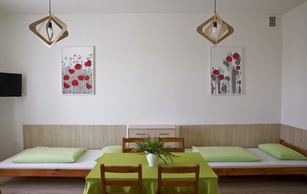 Pokój 4 osobowy z łazienką 1