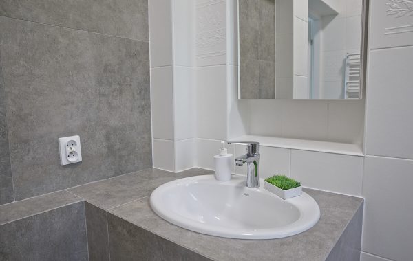 Pokój 4 osobowy z łazienką 7